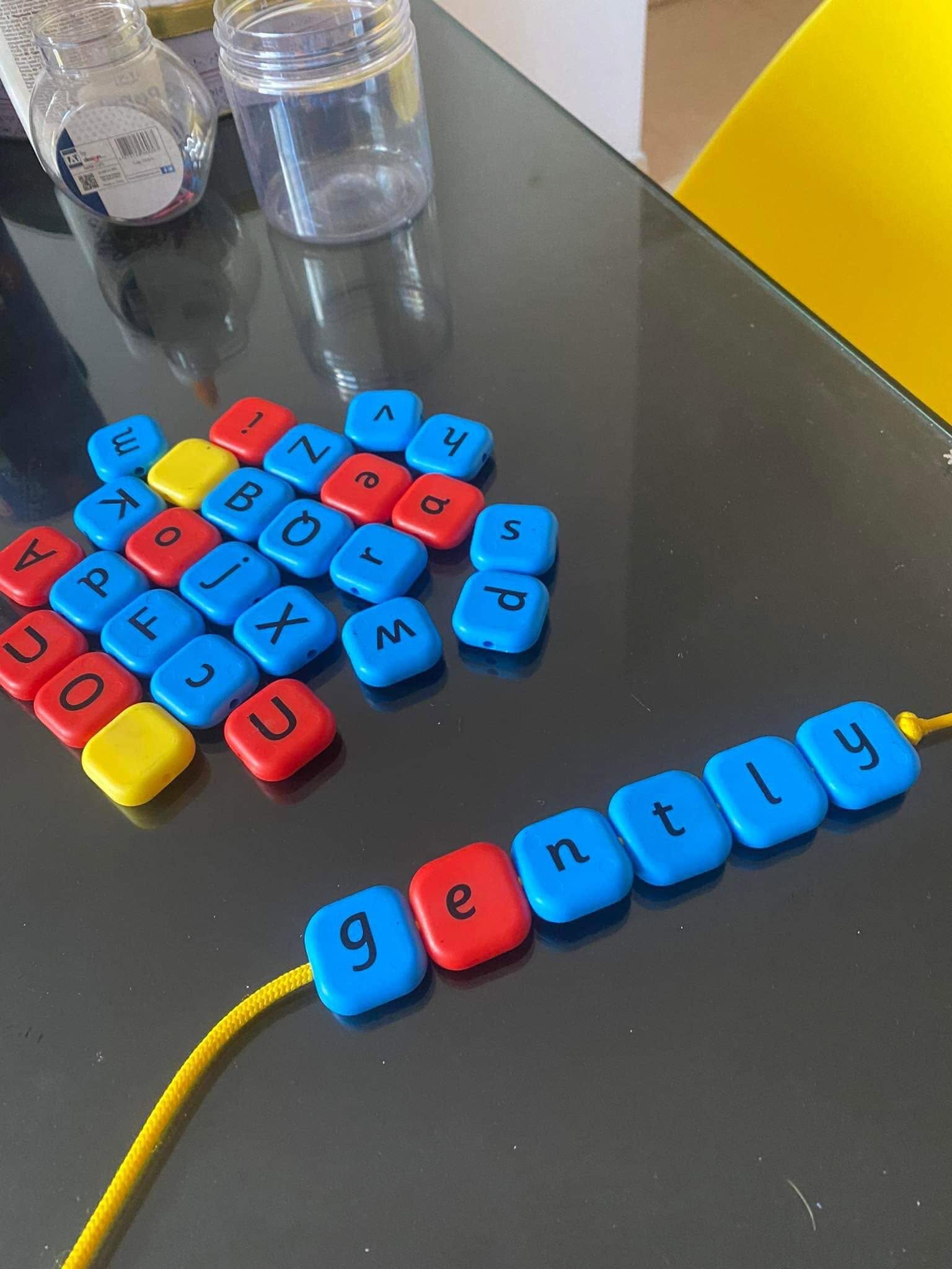 Phonics flashcards and resources